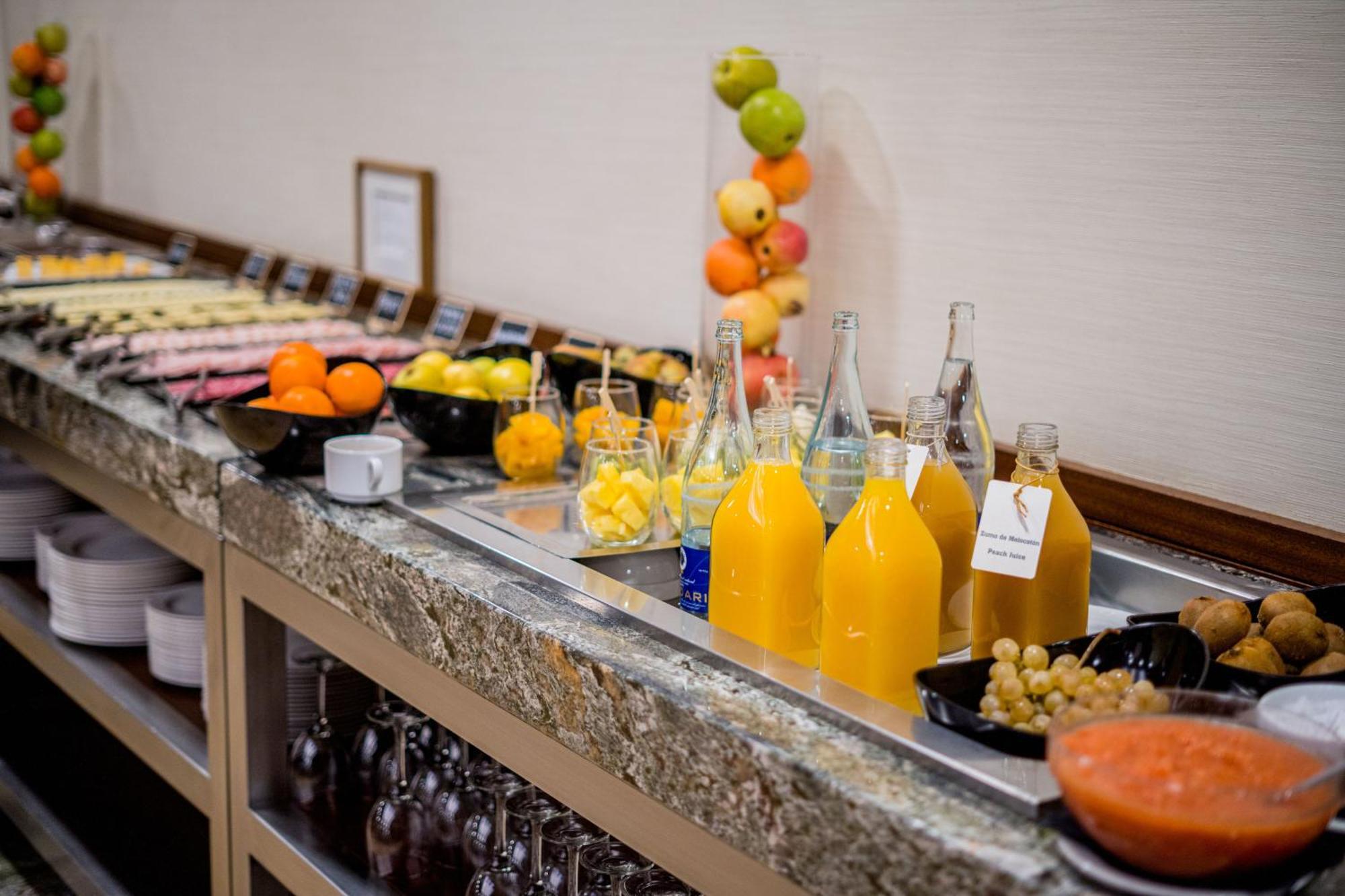 Hotel Compostela Santiago de Compostela Bagian luar foto